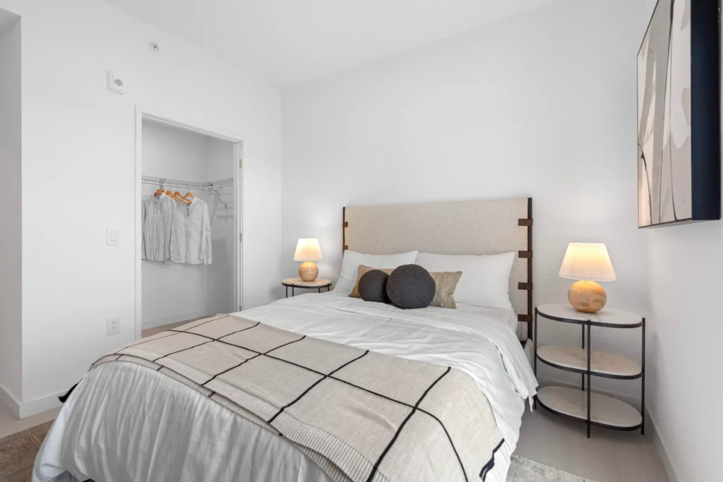 img-pictureyourselfhere-24