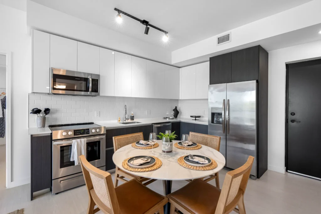 img-pictureyourselfhere-3